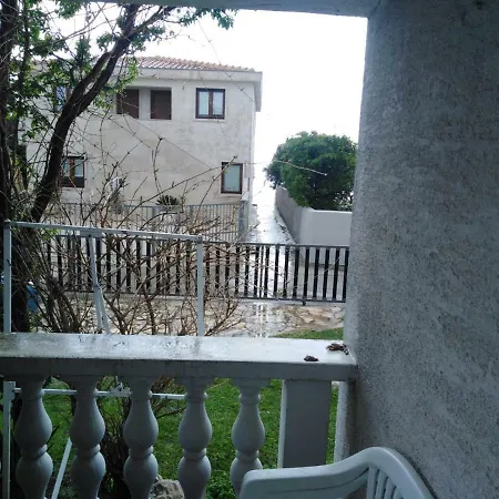 Petra Apartment